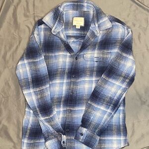 American Eagle Outfitters Navy and White Plaid Shirt